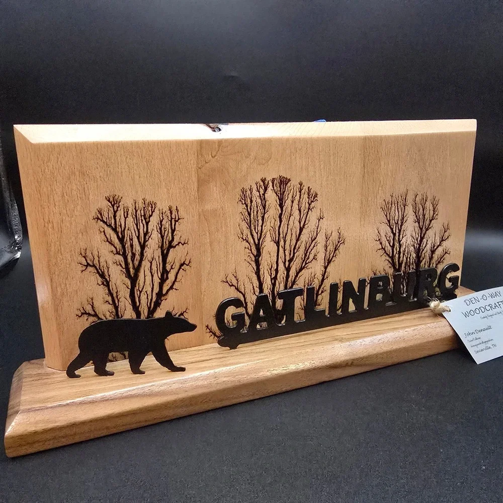 Den-O-Way Woodcrafting Gatlinburg Lichtenberg Wood Art Bear Smoky Mountains TN